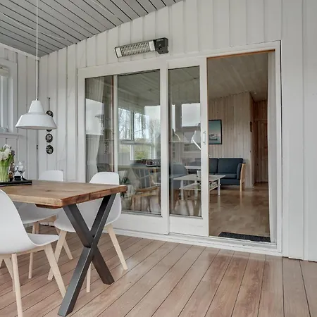 3 Bedroom In *